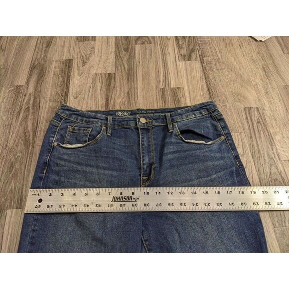 (3/$35) Mossimo Size 14 / 32 Whiskered High Rise Skinny Pockets Denim Blue Jeans - Picture 7 of 10